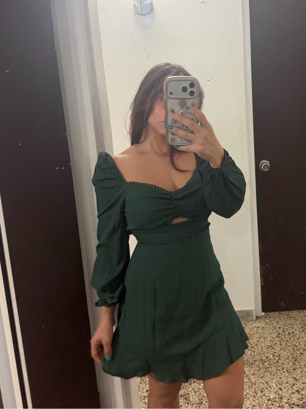 En Creme Forest Green Off-Shoulder Mini Dress